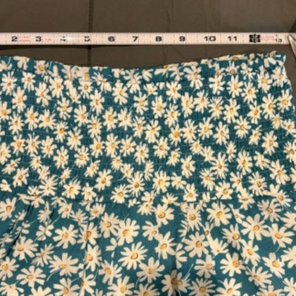 Dokotoo Shorts High Elastic Waisted.  NWOT - Picture 4 of 4